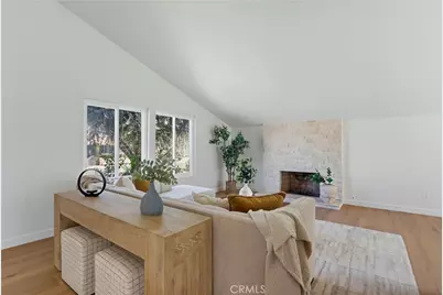 25721 Chrisanta Drive, Mission Viejo, CA 92691 - Photo 8