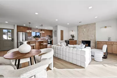 8352 Friesland, Huntington Beach, CA 92647 - Photo 4