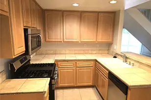 339 Deerfield, Irvine, CA 92606 - Photo 8