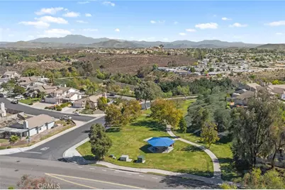 39499 Via Montalvo, Murrieta, CA 92563 - Photo 48