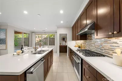 113 Hanging Garden, Irvine, CA 92620 - Photo 12