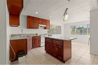 8200 Bolsa #32, Midway City, CA 92655 - Photo 4