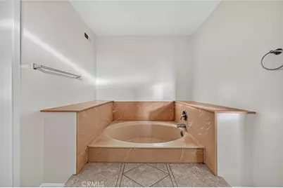 1241 S Masters, Anaheim, CA 92804 - Photo 32