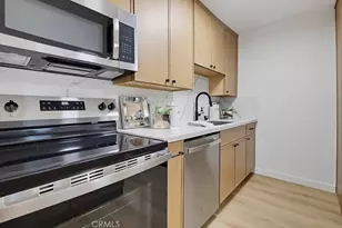 635 S Prospect, Redondo Beach, CA 90277 - Photo 10