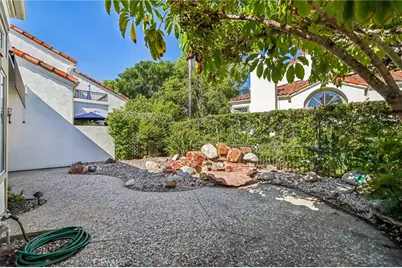 16 Calle Maria, Rancho Santa Margarita, CA 92688 - Photo 28