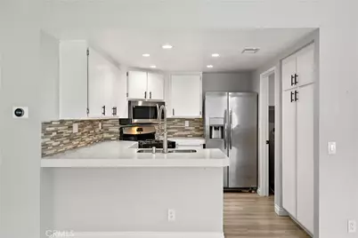 54 Vista La Cuesta, Rancho Santa Margarita, CA 92688 - Photo 8