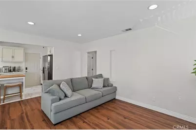 5979 Hereford, Los Angeles, CA 90022 - Photo 14