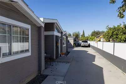 1113 W McFadden, Santa Ana, CA 92707 - Photo 2
