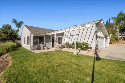 27371 Garza, Saugus, CA 91350 - Photo 24