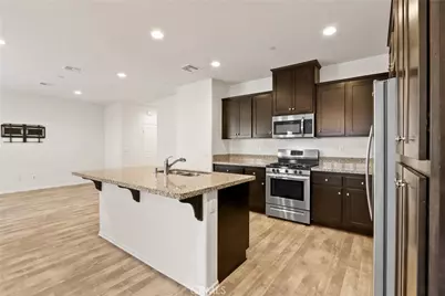 24277 Bay Laurel, Murrieta, CA 92562 - Photo 8