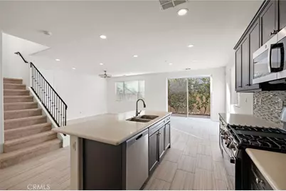 15002 W Anaya, North Hills, CA 91343 - Photo 6