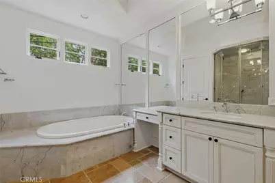 558 Hillgreen, Beverly Hills, CA 90212 - Photo 22