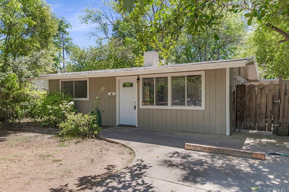 291 E 19th St, Chico, CA 95928