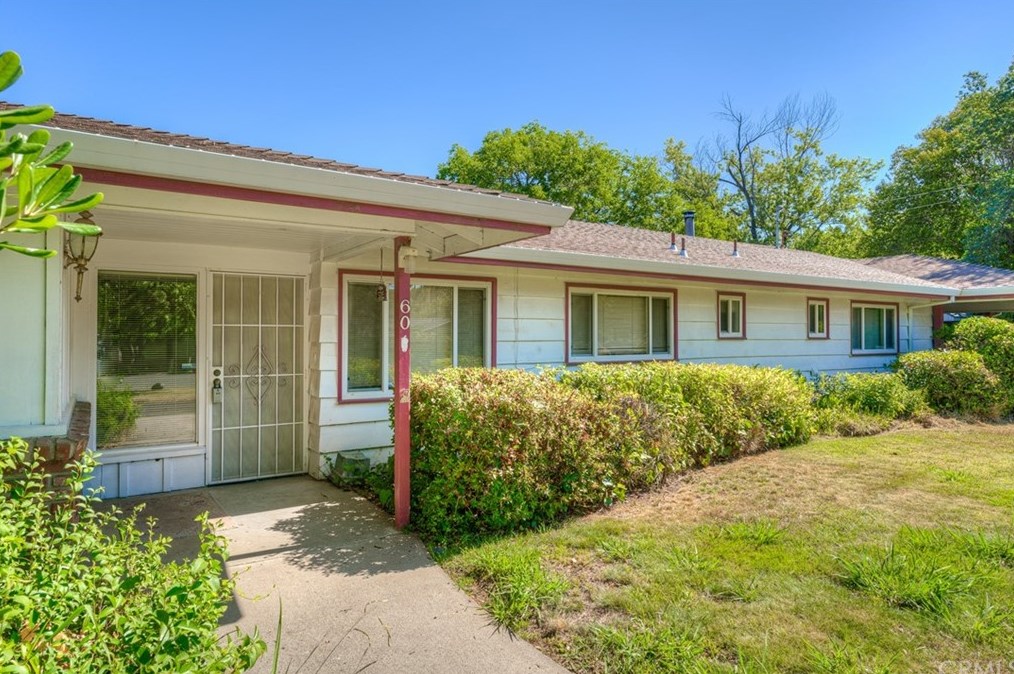 60 Pine Oaks Rd, Oroville, CA 95966