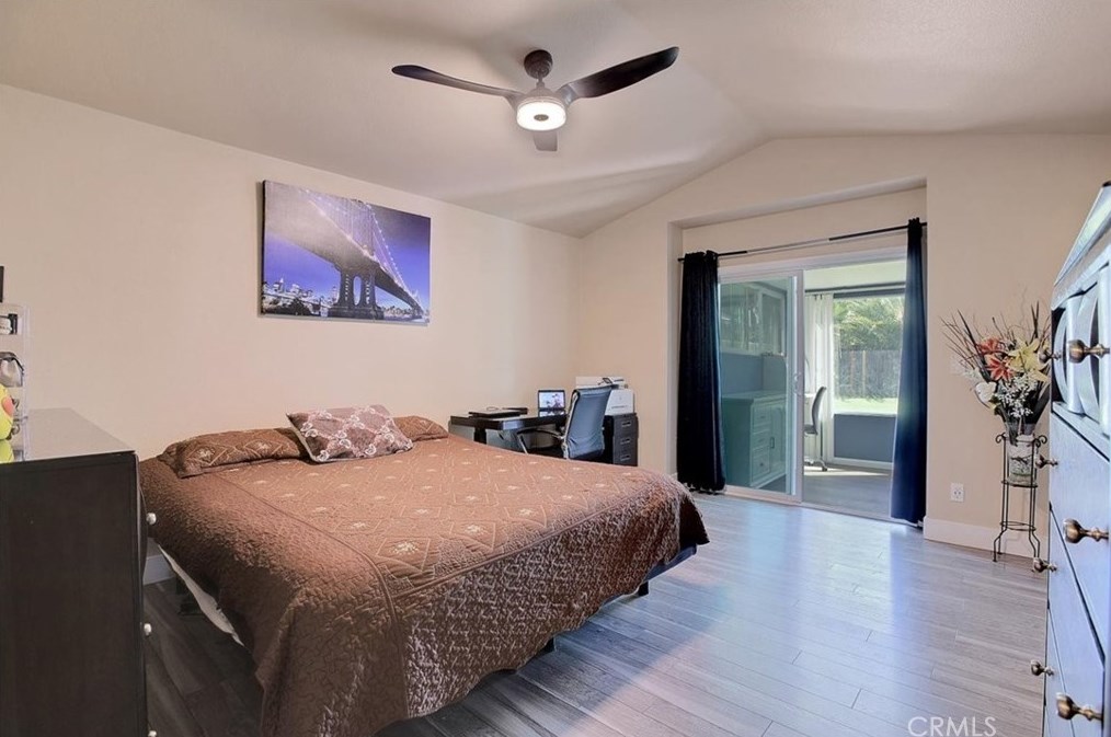 5 Kam Ct, Sacramento CA  95838-1500 exterior