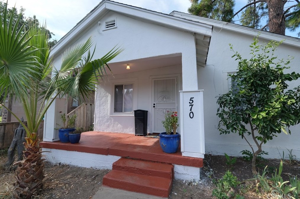 570 1st Ave, Chico, CA 95926-3503