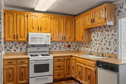 1613 12th Street, Oroville, CA 95965 - Photo 12