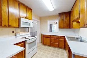 353 N Lawrence Ave, Yuba City, CA 95991 - Photo 6