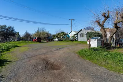 843 Stus, Oroville, CA 95965 - Photo 4