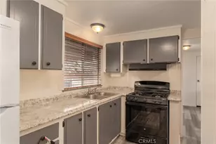 1023 14th Street, Oroville, CA 95965 - Photo 2