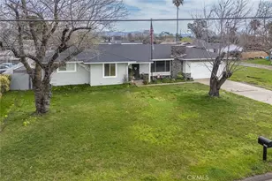 1976 6th St, Oroville, CA 95965 - Photo 4