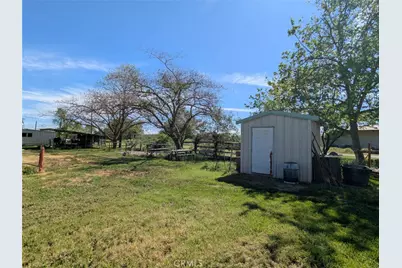 2304 Hutton, Durham, CA 95938 - Photo 10