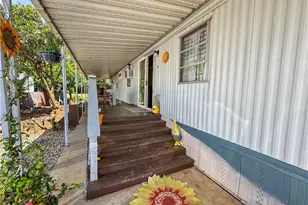 1047 14th St, Oroville, CA 95965 - Photo 2