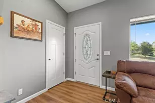 25 Gleness Dr, Oroville, CA 95966 - Photo 2