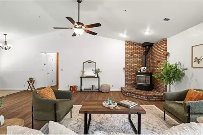 9421 Dwyer Court, Durham, CA 95938 - Photo 8