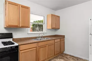 2127 B St, Oroville, CA 95966 - Photo 10