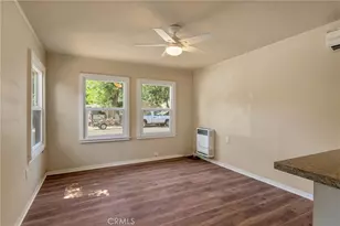 1087 E 9th St, Chico, CA 95928 - Photo 6