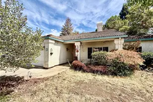 359 St Augustine Dr, Chico, CA 95928 - Photo 2
