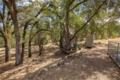 307 Lefevre, Bangor, CA 95914 - Photo 36