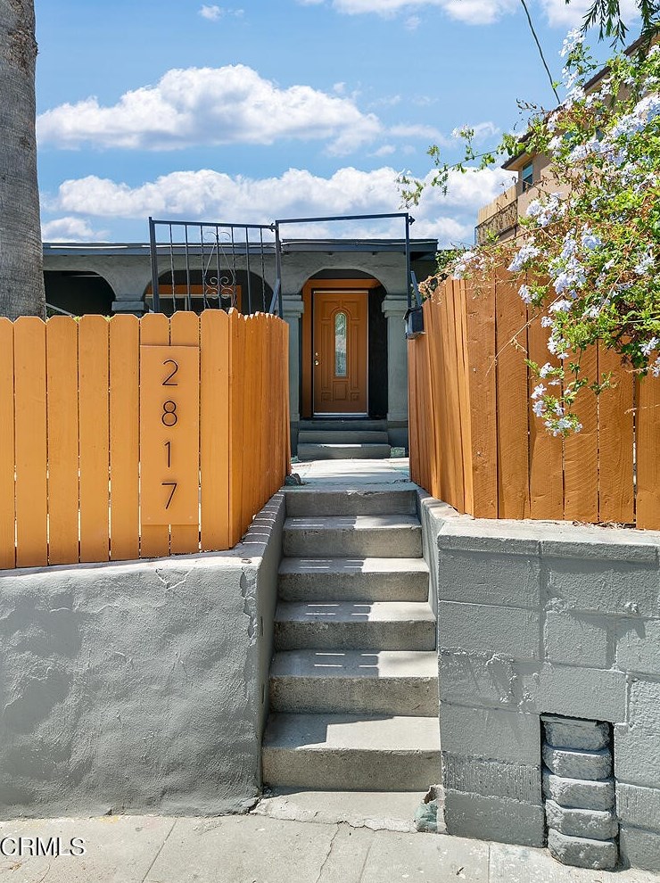 2817 Montecito St, Los Angeles CA  90031-2050 exterior