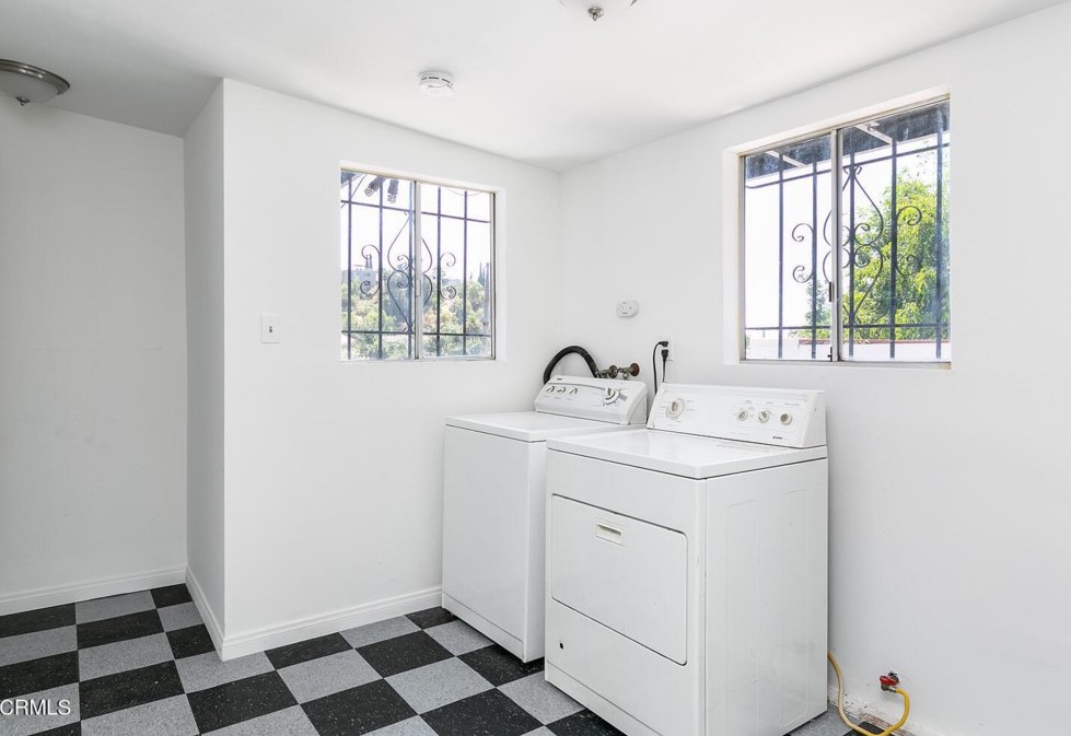 2817 Montecito St, Los Angeles CA  90031-2050 exterior