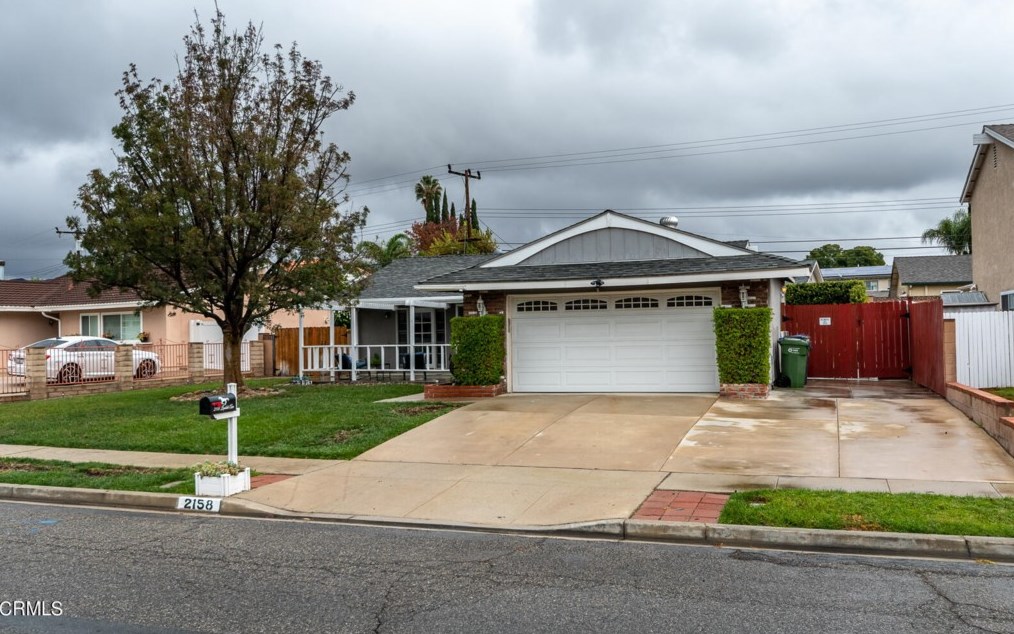 2158 Lindale Ave, Simi Valley, CA 93065