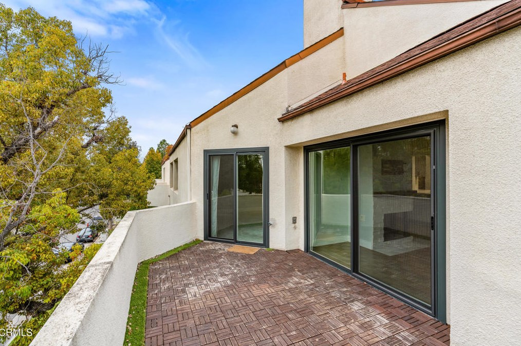 747 California Blvd, Pasadena CA  91105-2416 exterior