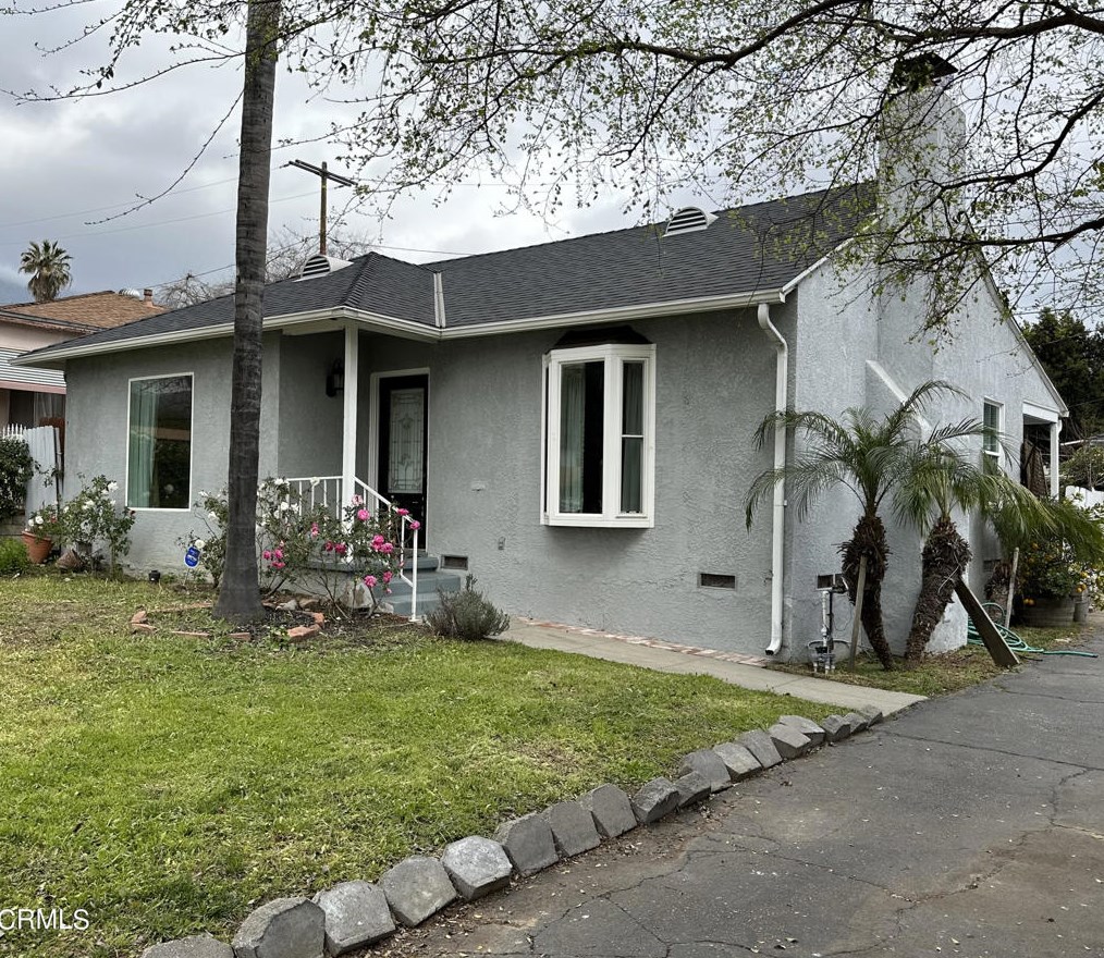 2422 Glenrose Ave, Altadena, CA 91001