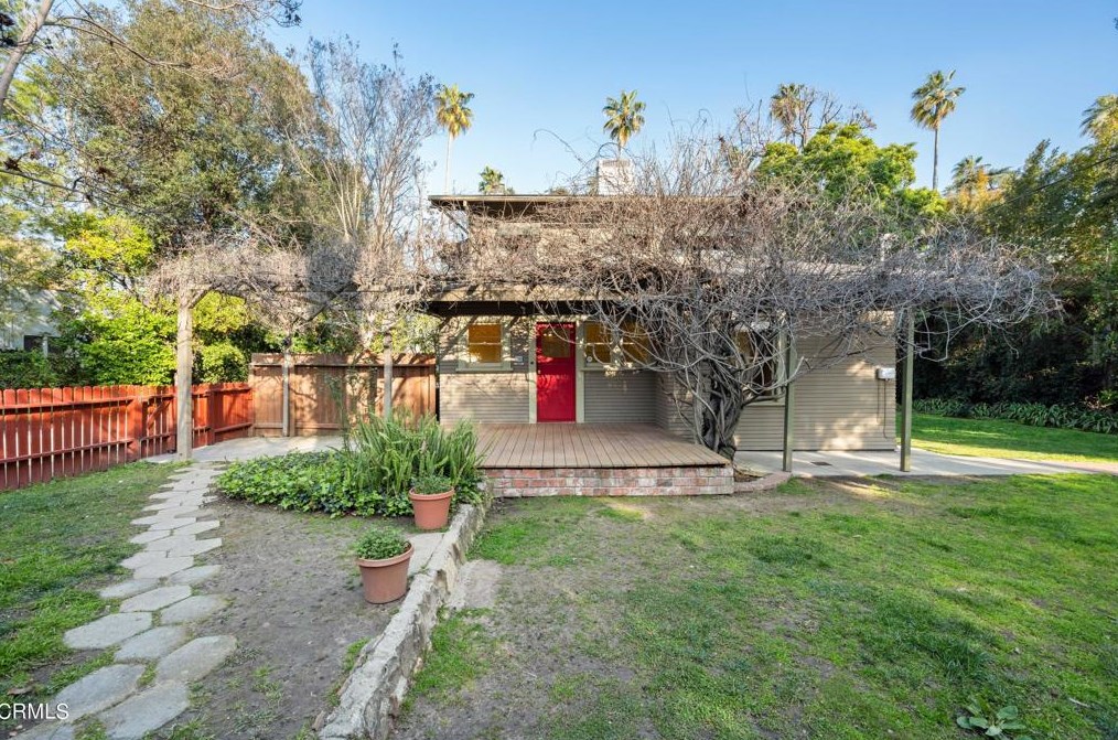 1801 Wayne Ave, South Pasadena CA  91030-4936 exterior