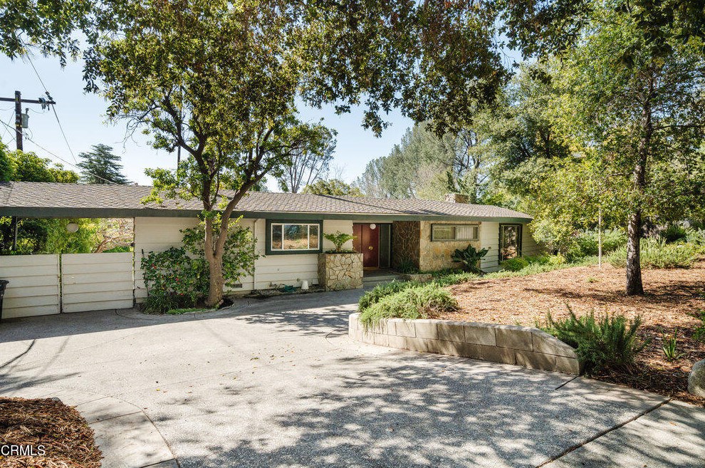 2180 Pinecrest Dr, Altadena, CA 91001-2151