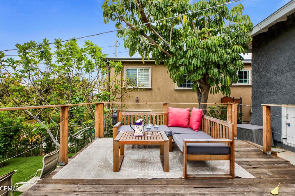 2912 Idell St, Los Angeles CA  90065-1540 exterior