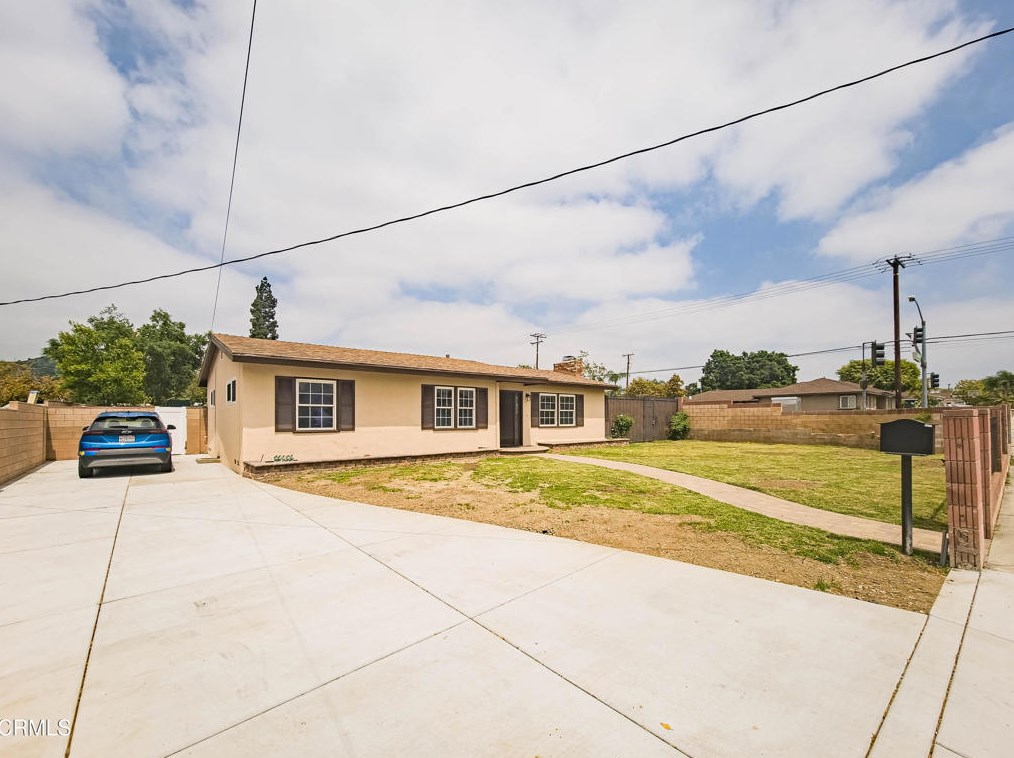861 E Juanita Ave, Glendora, CA 91740
