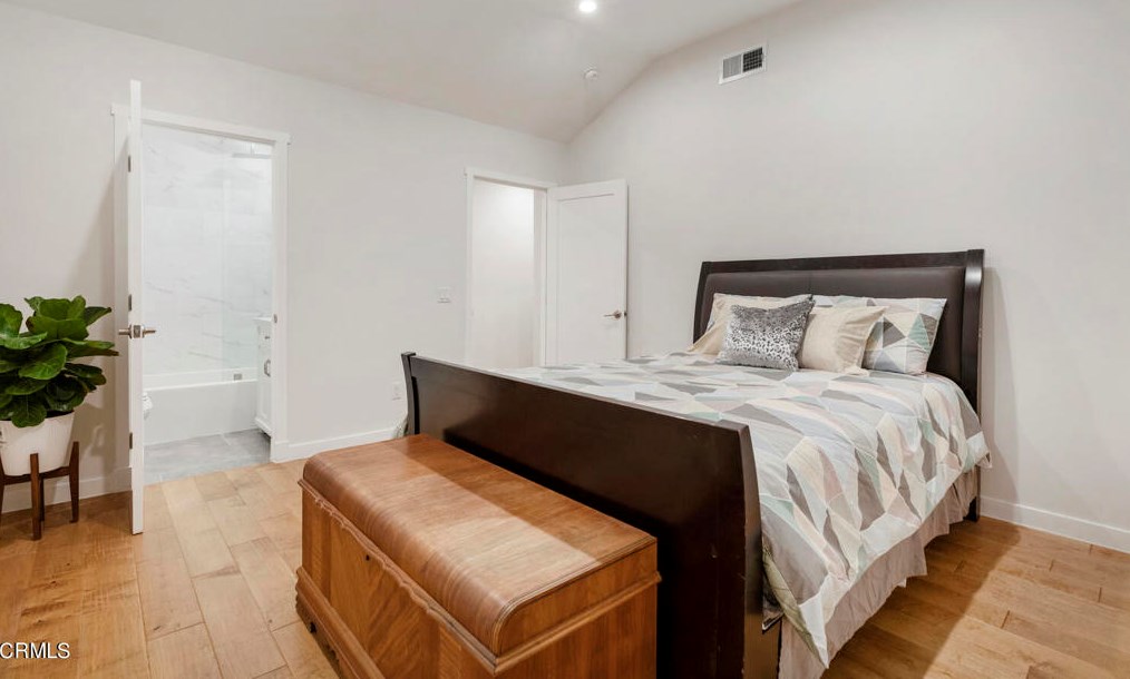 3965 California Blvd, Pasadena CA  91107-5737 exterior