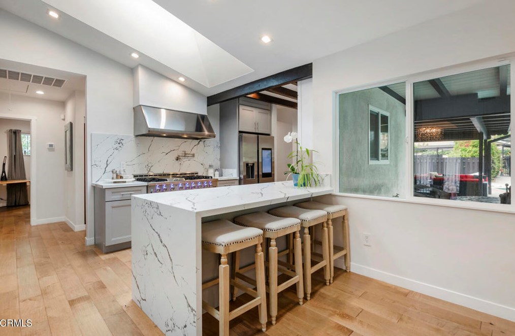 3965 California Blvd, Pasadena CA  91107-5737 exterior