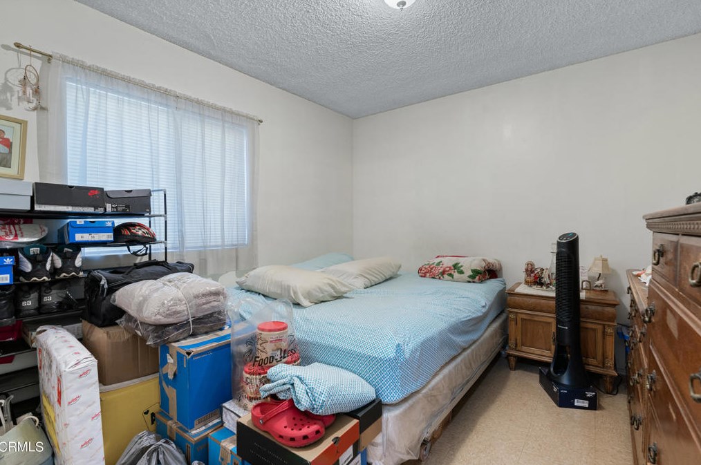 418 Chester Ave, Pasadena CA 91106-4913 exterior