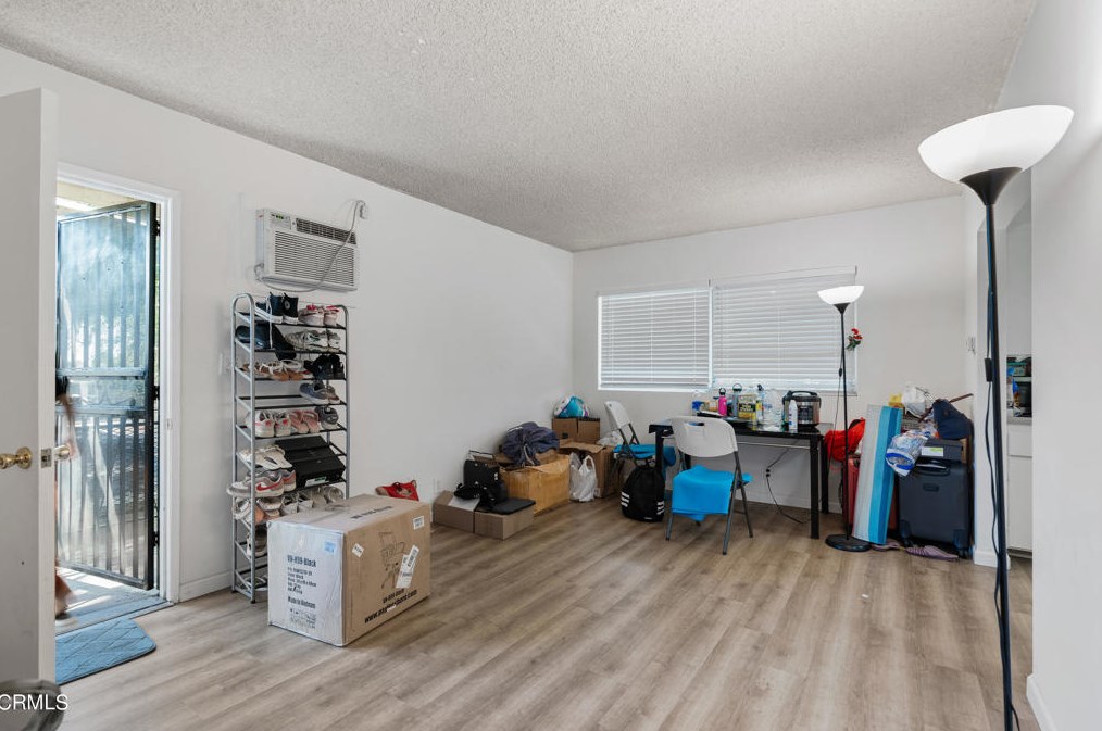 418 Chester Ave, Pasadena CA 91106-4913 exterior