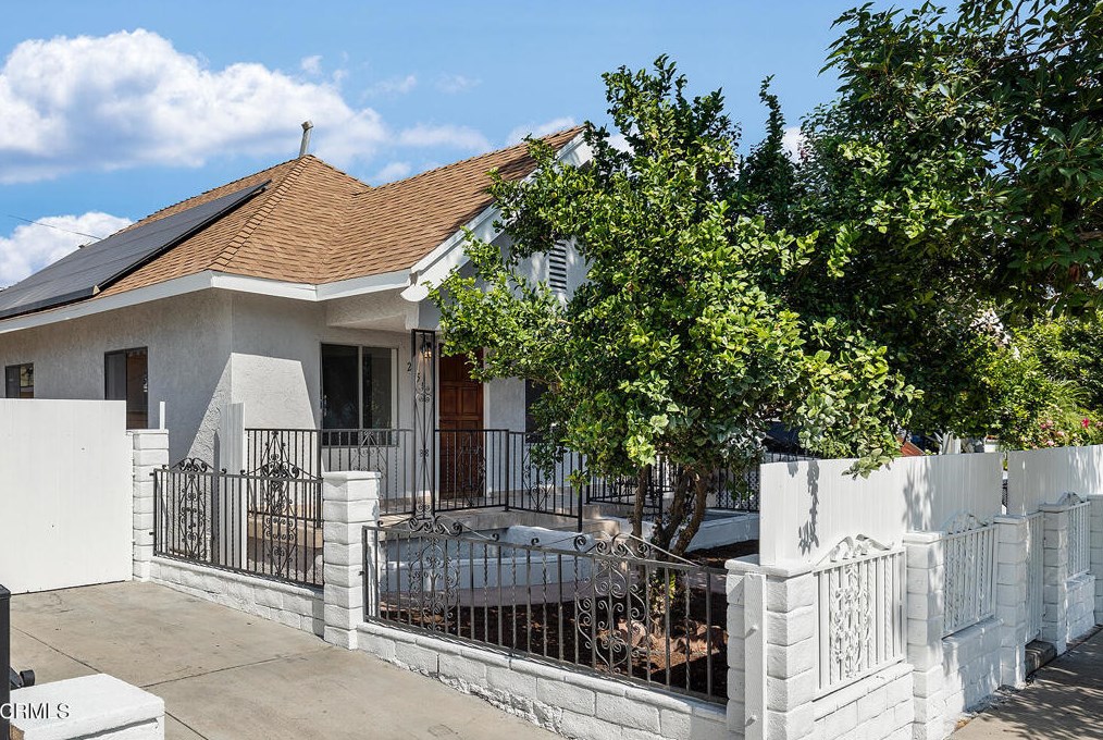 2651 Pepper Ave, Los Angeles, CA 90065-1122