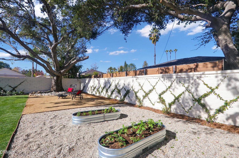 2917 Magna Vista St, Pasadena CA  91107-1841 exterior