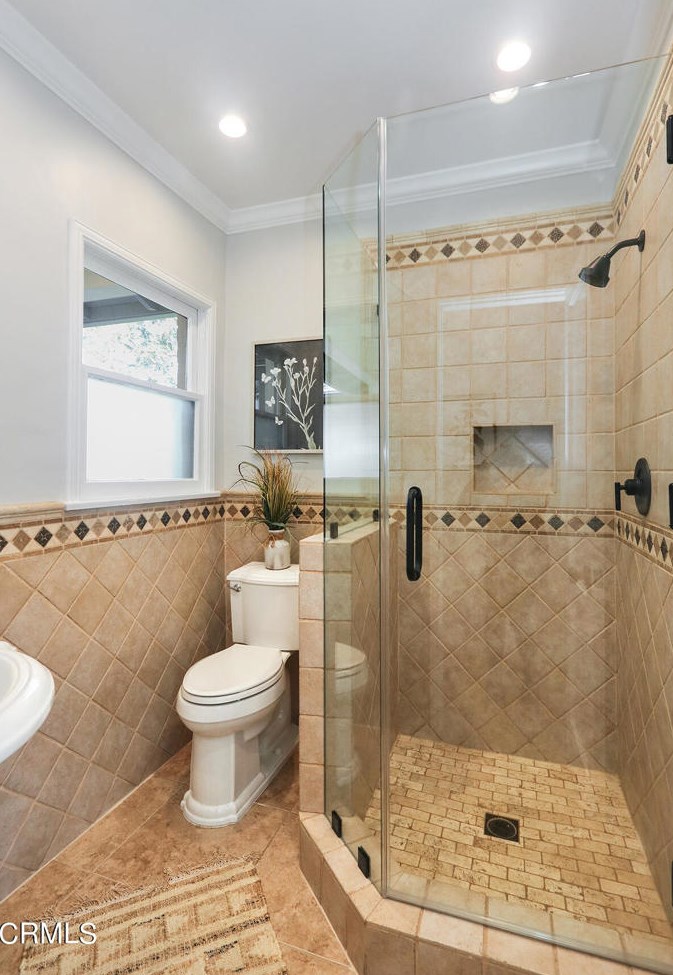 2917 Magna Vista St, Pasadena CA  91107-1841 exterior