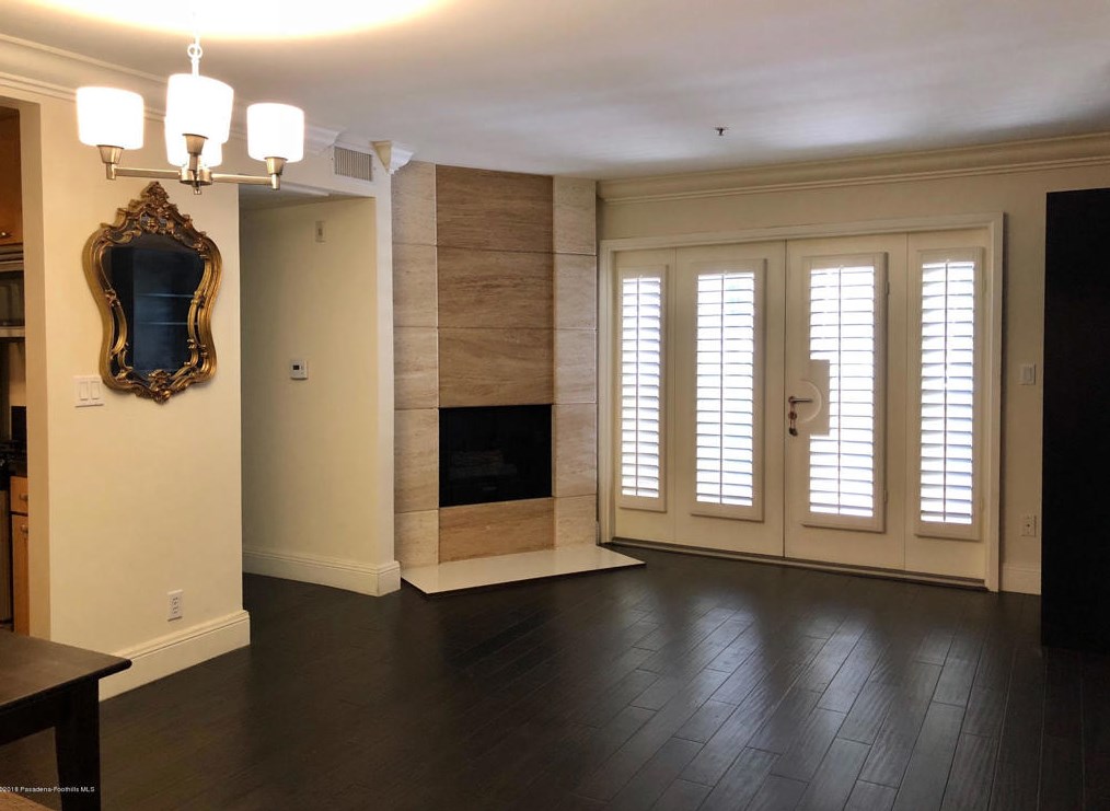 120 S Mentor Ave #104, Pasadena, CA 91106